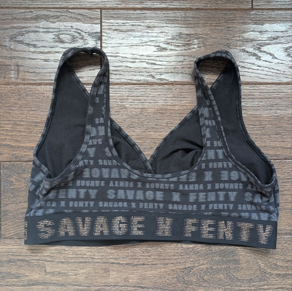 Savage X Fenty Black and Gray Bralette Low Impact Sports Bra - Picture 3 of 6